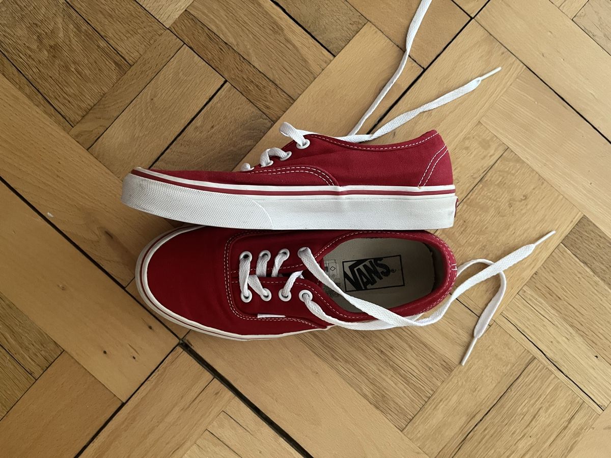 Vans Scarpe da uomo: Vans Sneaker – Usato da Solothurn venduto da digimon_racingteam