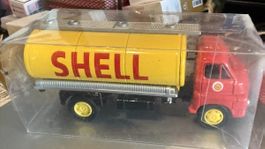 Camion Cisterna Big Bedford SHELL 