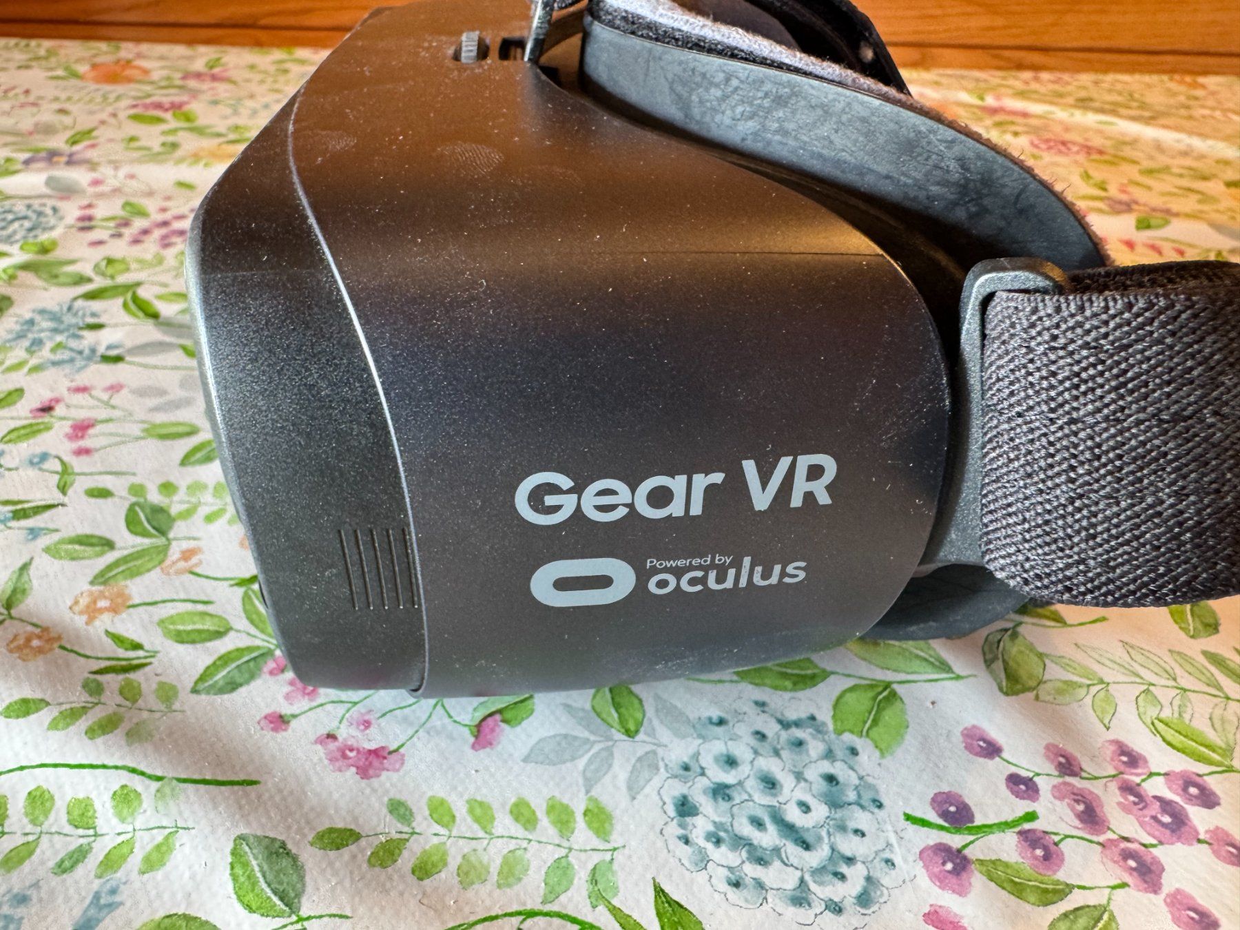 Samsung VR Brille: Samsung Gear VR (mit Controller) – Gebraucht aus Giswil von michivonah 8