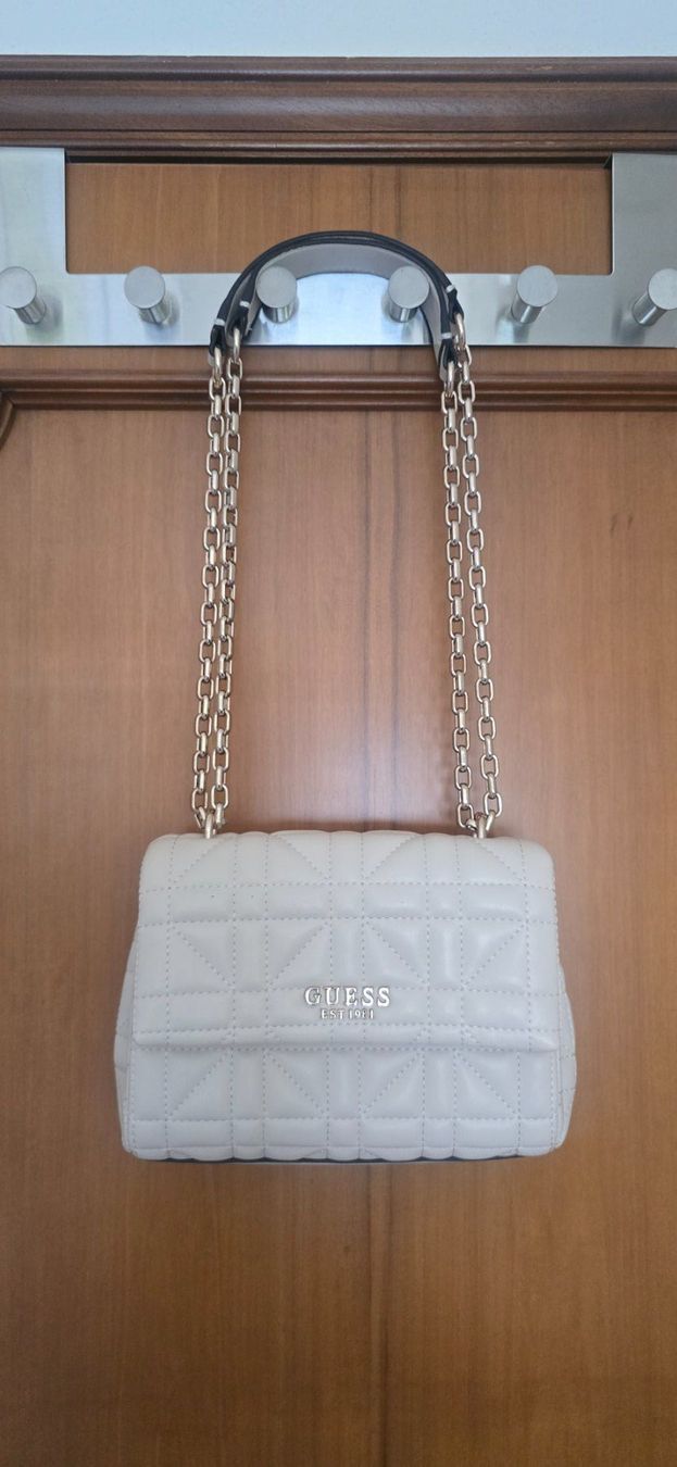 Guess Sacs femmes: Guess Handbag – Neuf (Voir description) à Spreitenbach par Breezyel 1