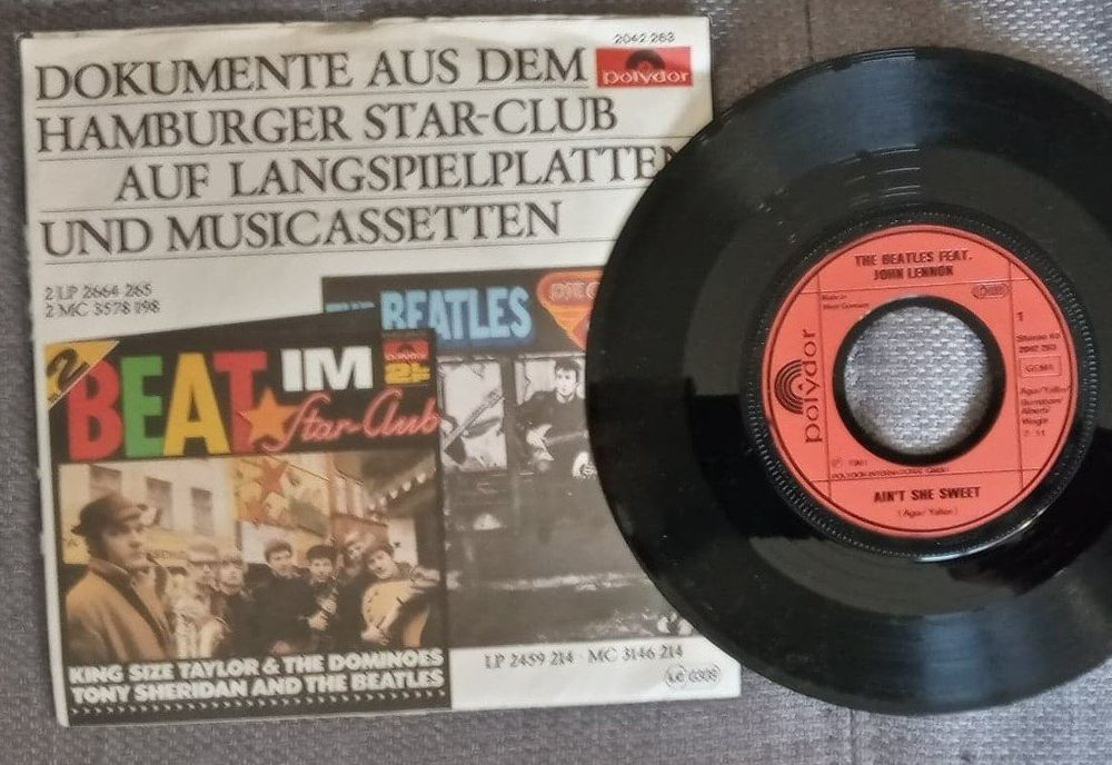 The Beatles Featuring John Lennon – Disque Vinyl 7" 45t 1981 | Kaufen ...