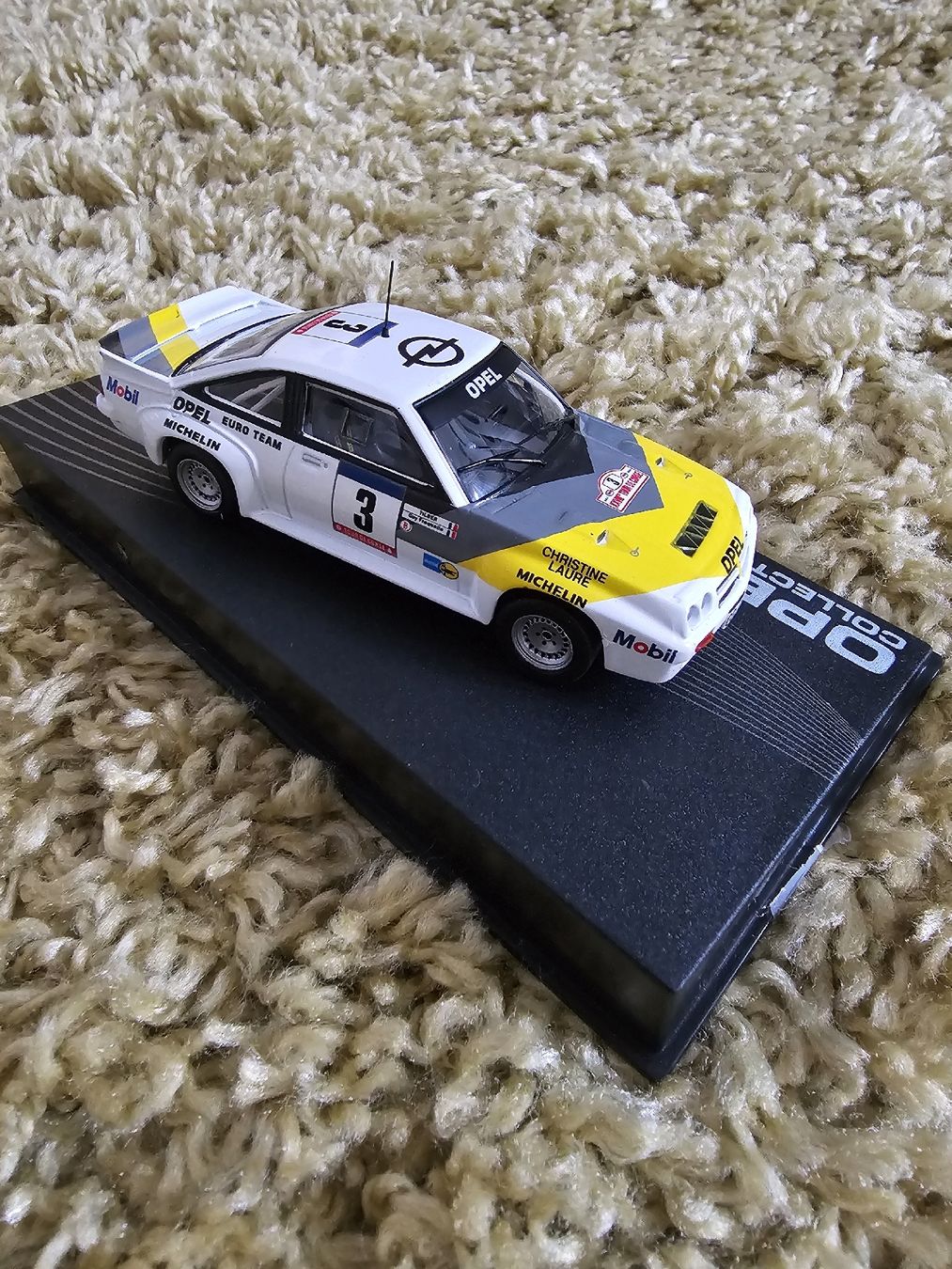 Opel Modellini d'auto: Modell Opel Manta 400 1:43 – Nuovo e nell'imballaggio originale da St.Gallen venduto da stangman72 3