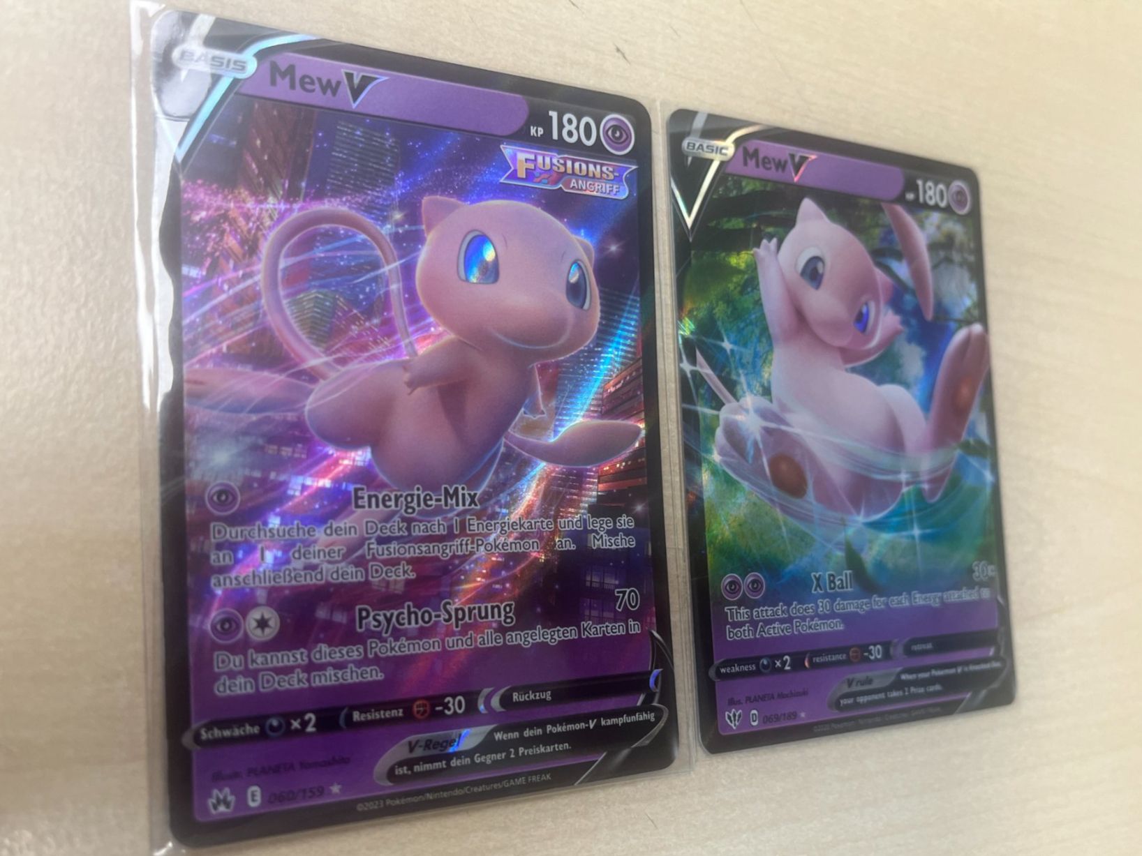 Pokémon Sammelbilder & Trading cards: 2 x Mew V – Neu (gemäss Beschreibung) aus St. Niklaus VS von tru_vj5x