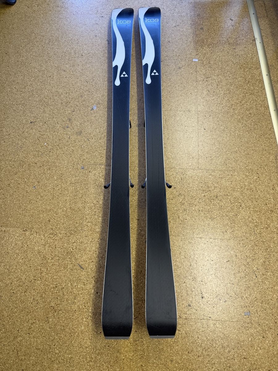 Fischer Sci: Fischer Koa 146 cm inkl. Bindung – Usato da Gurmels venduto da SwissShop21 4