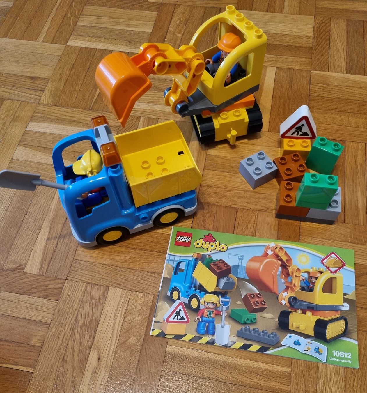 Giocattoli: LEGO Duplo x 4 – Usato da Zürich venduto da kovacskri 4