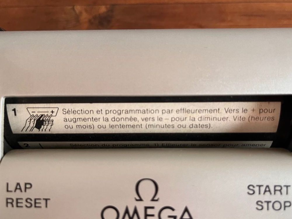 Omega Orologi: Omega station de démonstration boutique – Usato da Corjolens venduto da san_kyv9 2