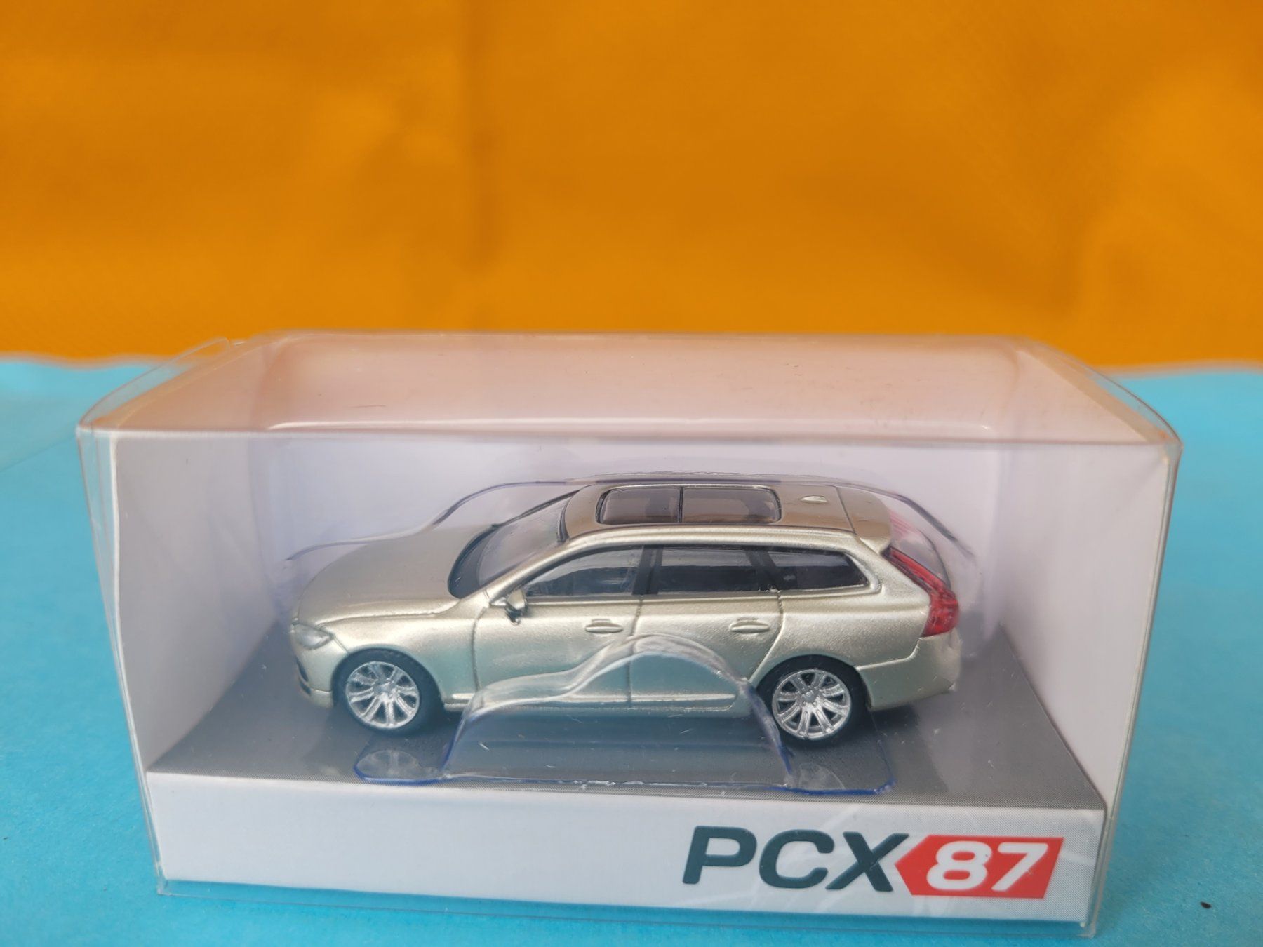 Volvo Modellini d'auto: Volvo V90 1:87 PCX87 – Nuovo e nell'imballaggio originale da Domdidier venduto da Bimbo57 2