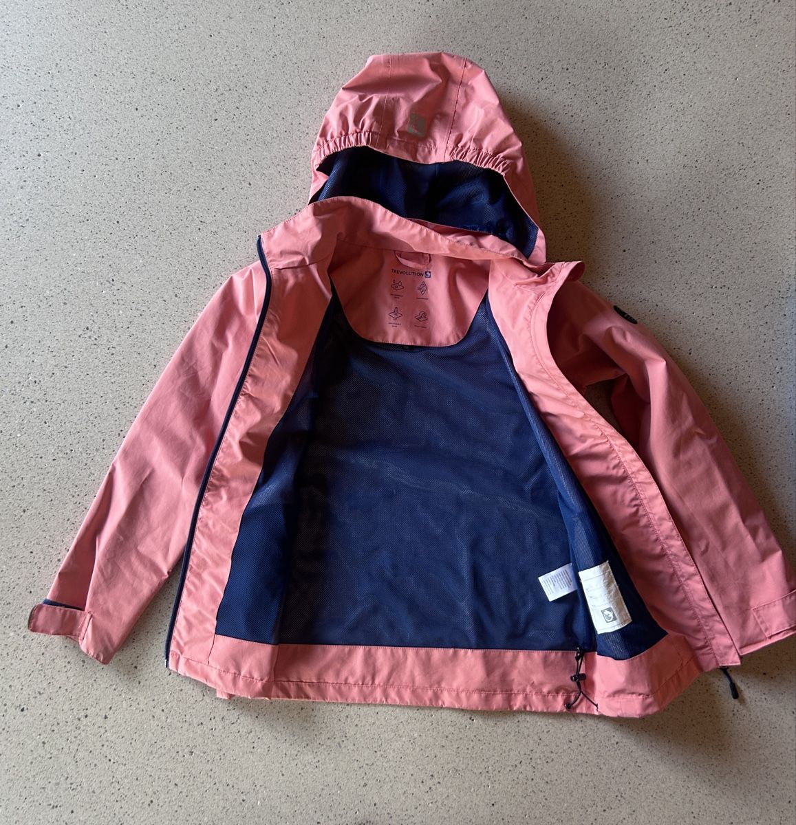 Trevolution Vestes & Manteaux: Regenjacke Trevolution Gr. 140 – D'occasion à Seewil par zorro72 2