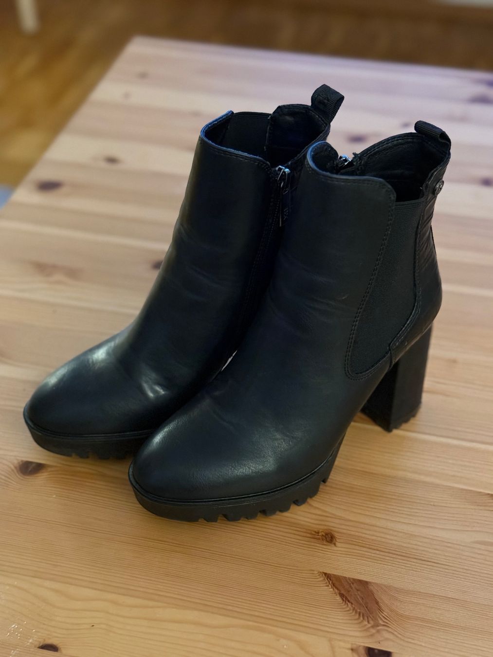 Scarpe da donna: XTI Plateau Schuhe Gr 38 – Nuovo (secondo la descrizione) da Richterswil venduto da Eunoia85 1