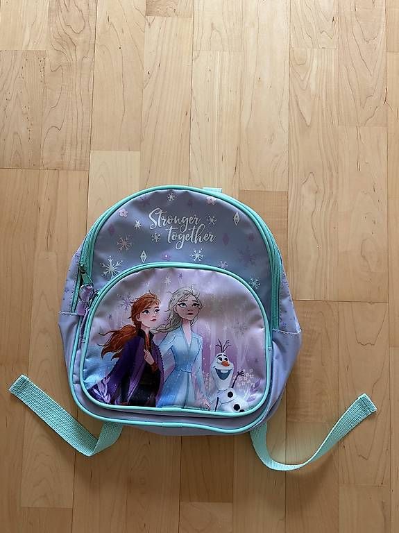 Sacs & sacs à dos: Rucksack Elsa & Ana – D'occasion à Küsnacht ZH par sis_v7qk