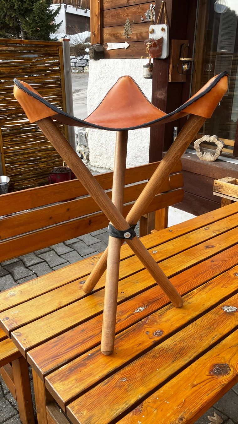 Hocker: Tabouret cowboy en bois & cuir – Neu (gemäss Beschreibung) aus Ovronnaz von LesBidochons 2