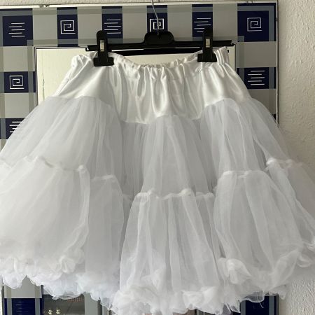 Lolita fashion weisser Petticoat A-Linie verstellbar