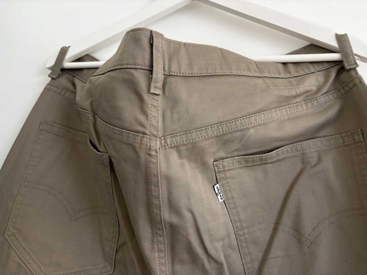 Levi's Pantaloni: Levi’s Cargo Hose – Nuovo (secondo la descrizione) da Basel venduto da sop_h98w 2