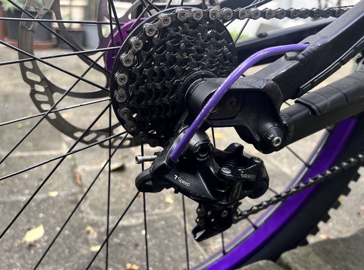 Canyon Biciclette: Downhill Bike Canyon Torque DHX – Usato da Stäfa venduto da Leira02 4