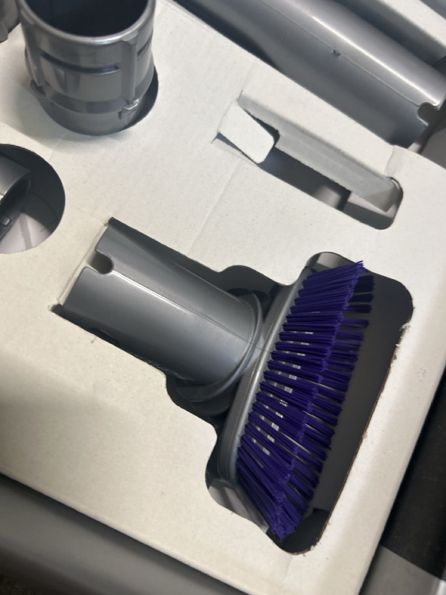 Dyson Aspirapolveri & Accessori: Dyson Auto Cleaning Kit, Neuwertig, Originalverpackt – Usato da Turbenthal venduto da BrockenhausTurbi 2