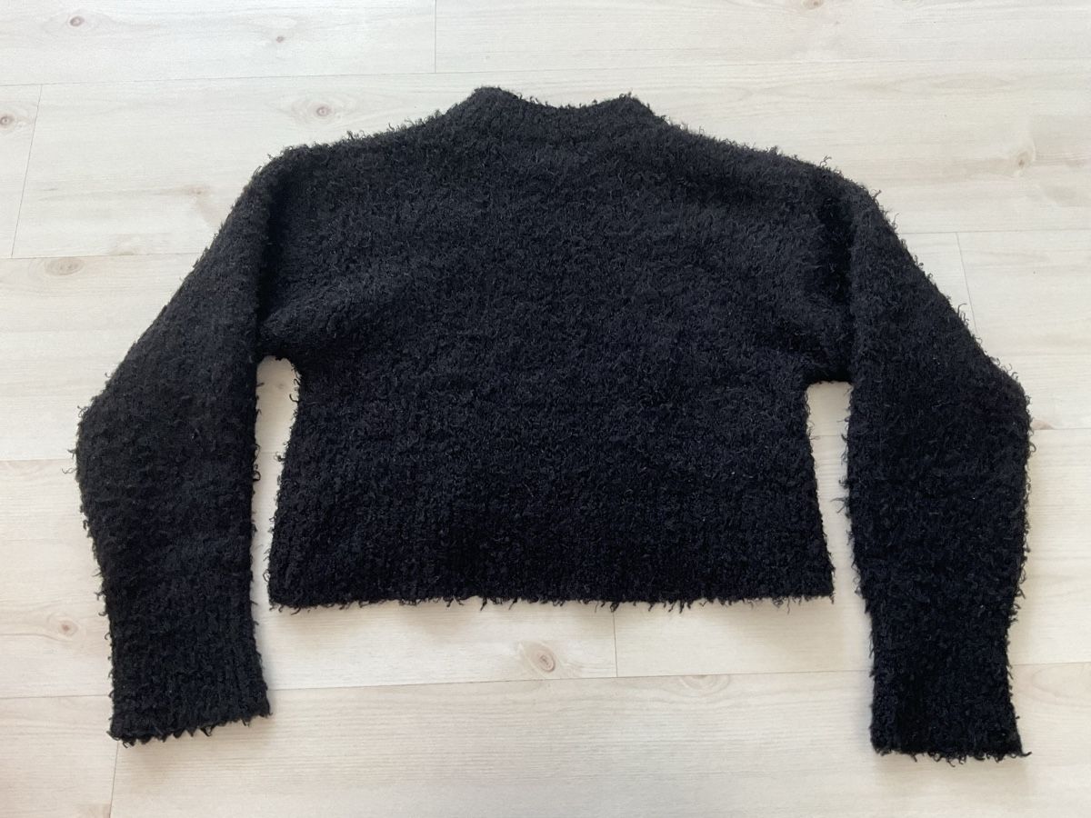 H&M Maglioni & Felpe: Schwarzer Kuschel Pullover 160, wie neu – Nuovo (secondo la descrizione) da Oberhof venduto da Hibrzel 1