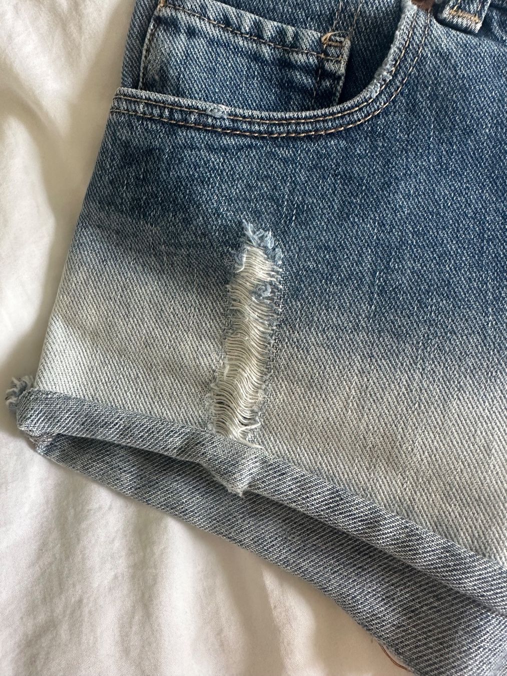 Zara Jeans: Jeans Shorts ZARA Gr. 36 / S – Gebraucht aus Uster von Monika_OB 2