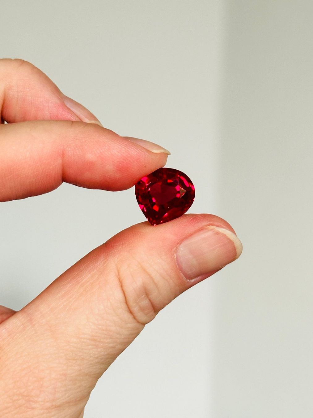 Pietre preziose: 10.99 Cts Certified – Nuovo e nell'imballaggio originale da Genève venduto da AWWA 7