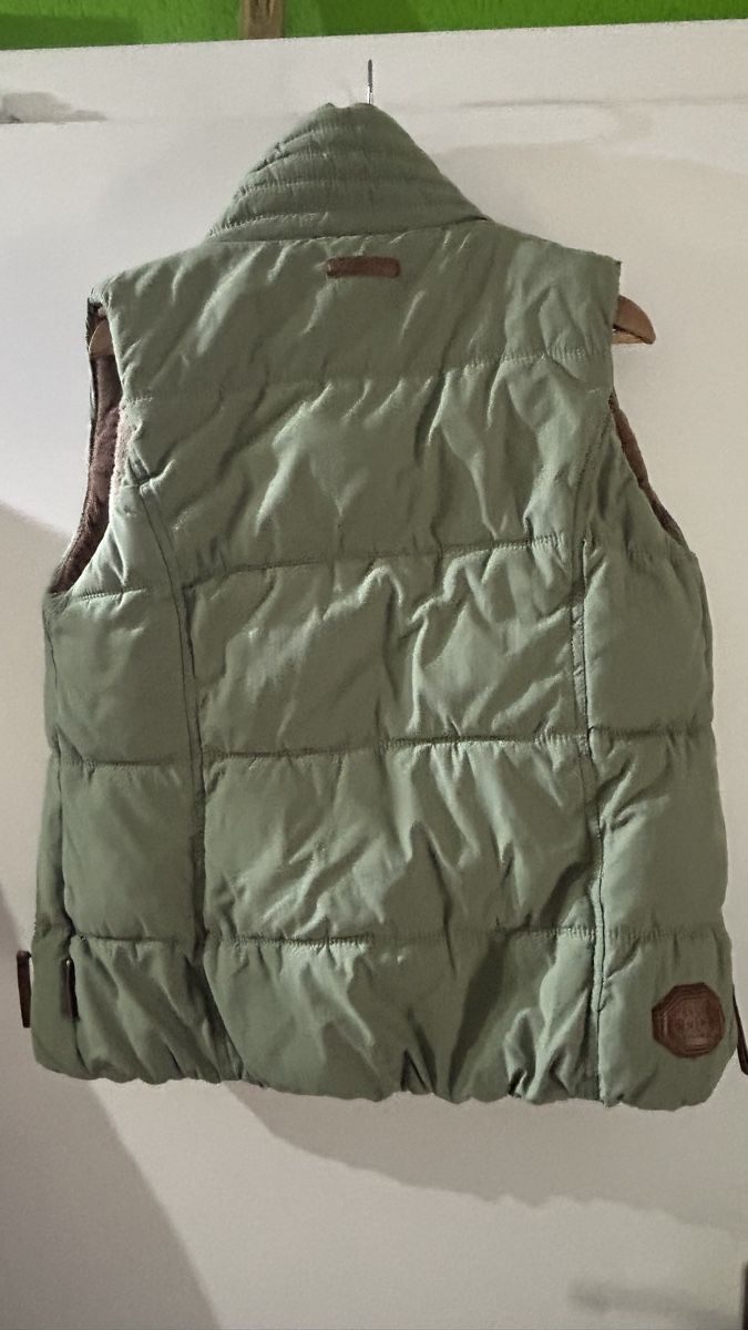 Naketano Gilets & Westen: Damen Steppweste Nakteano – Neu (gemäss Beschreibung) aus Escholzmatt von Mpowerone 1