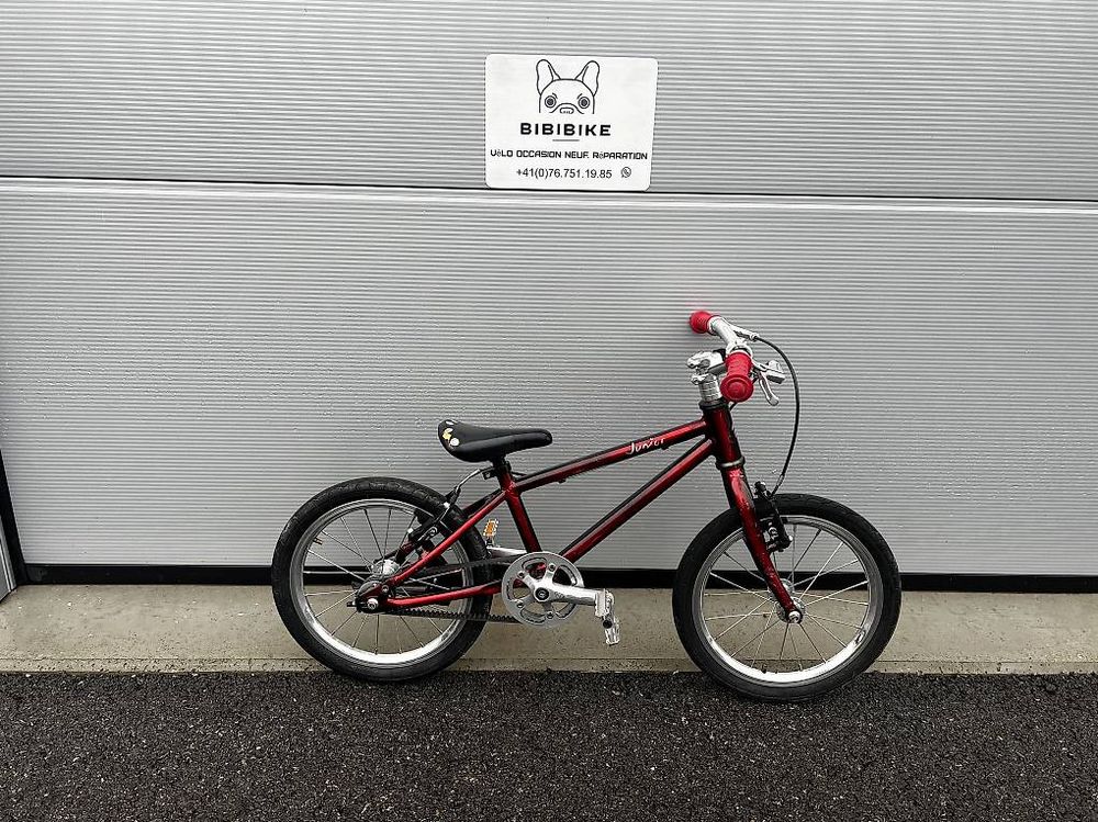 VTT Enfant Decathlon - 5 Vitesses - Bon état - Pour Chemins Et Tout-terrain