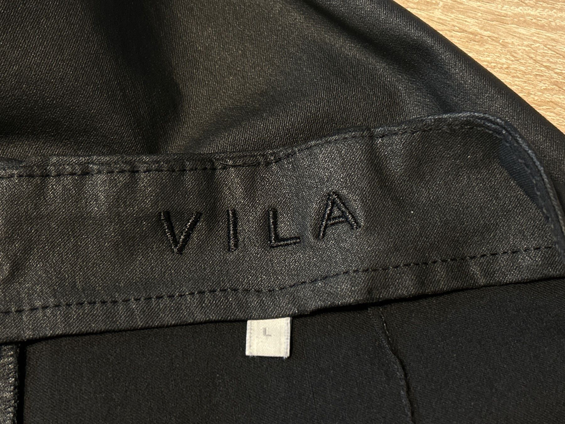 Vila Hosen: Damen Hose schwarz von Vila Gr. L – Gebraucht aus Brunnen von Nala2929 6