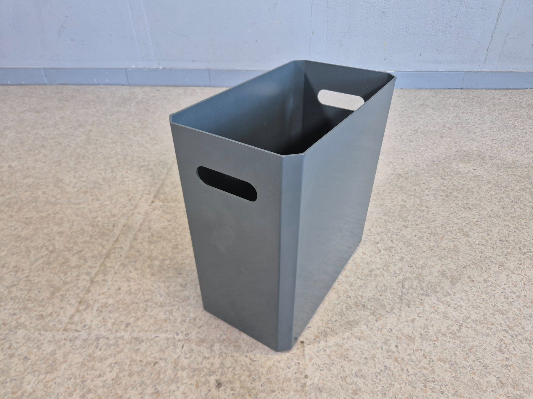 Poubelles: O.Collection Waste Basket Abfallkorb Behälter – D'occasion à Nottwil par Wondewa-Shop