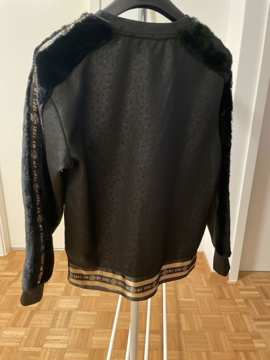 Maglioni & Felpe: Pull noir - Taille S – Usato da Yverdon-les-Bains venduto da mar_hg5t 1