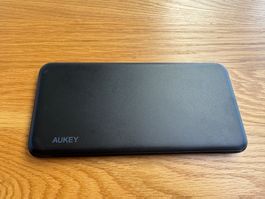 Aukey Powerbank, Ideal für unterwegs!