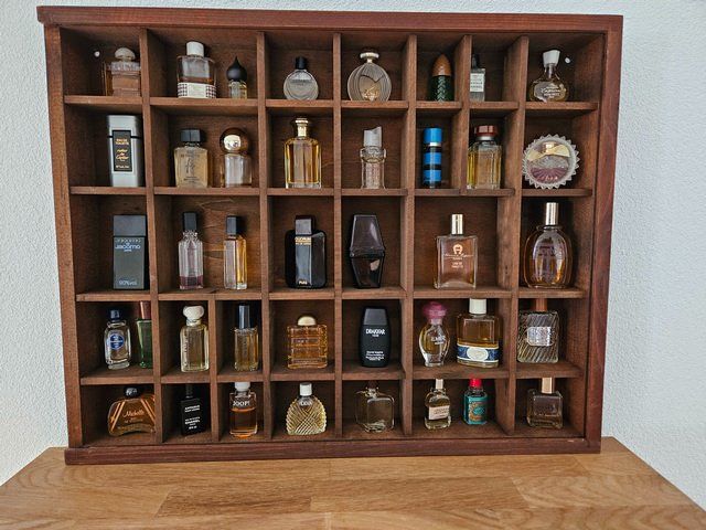 Parfum & Eau de Toilette: Parfum-Müsterli – Gebraucht aus Aarburg von fed_5vhw 2