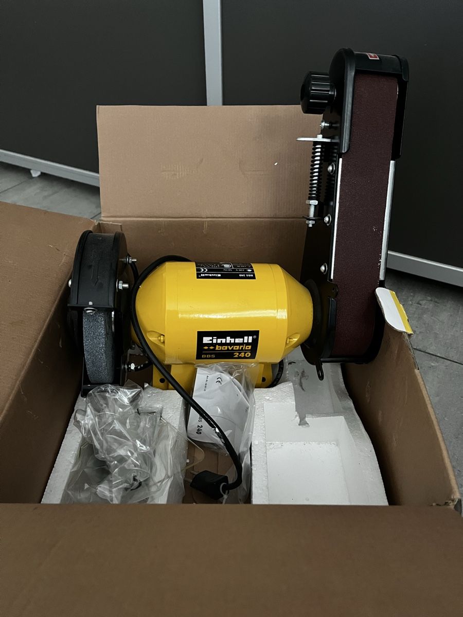 Einhell Smerigliatrici & Lucidatrici: Einhell Bavaria - Stand Bandschleifer – Nuovo e nell'imballaggio originale da Freienwil venduto da ane_2vvv 2