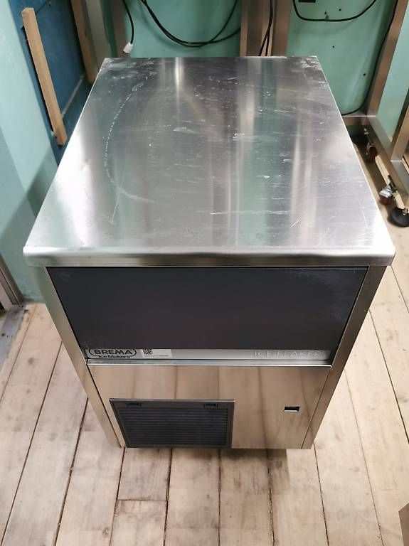 Elettrodomestici da cucina: Machine à glace pilée BREMA GB902A-Q – Usato da St-Aubin FR venduto da sme_nw6w