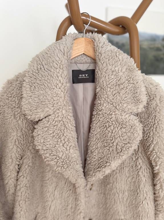 Cappotti: SET Teddymantel beige gebraucht Gr. 38/M – Usato da Biberstein venduto da evolution89 1