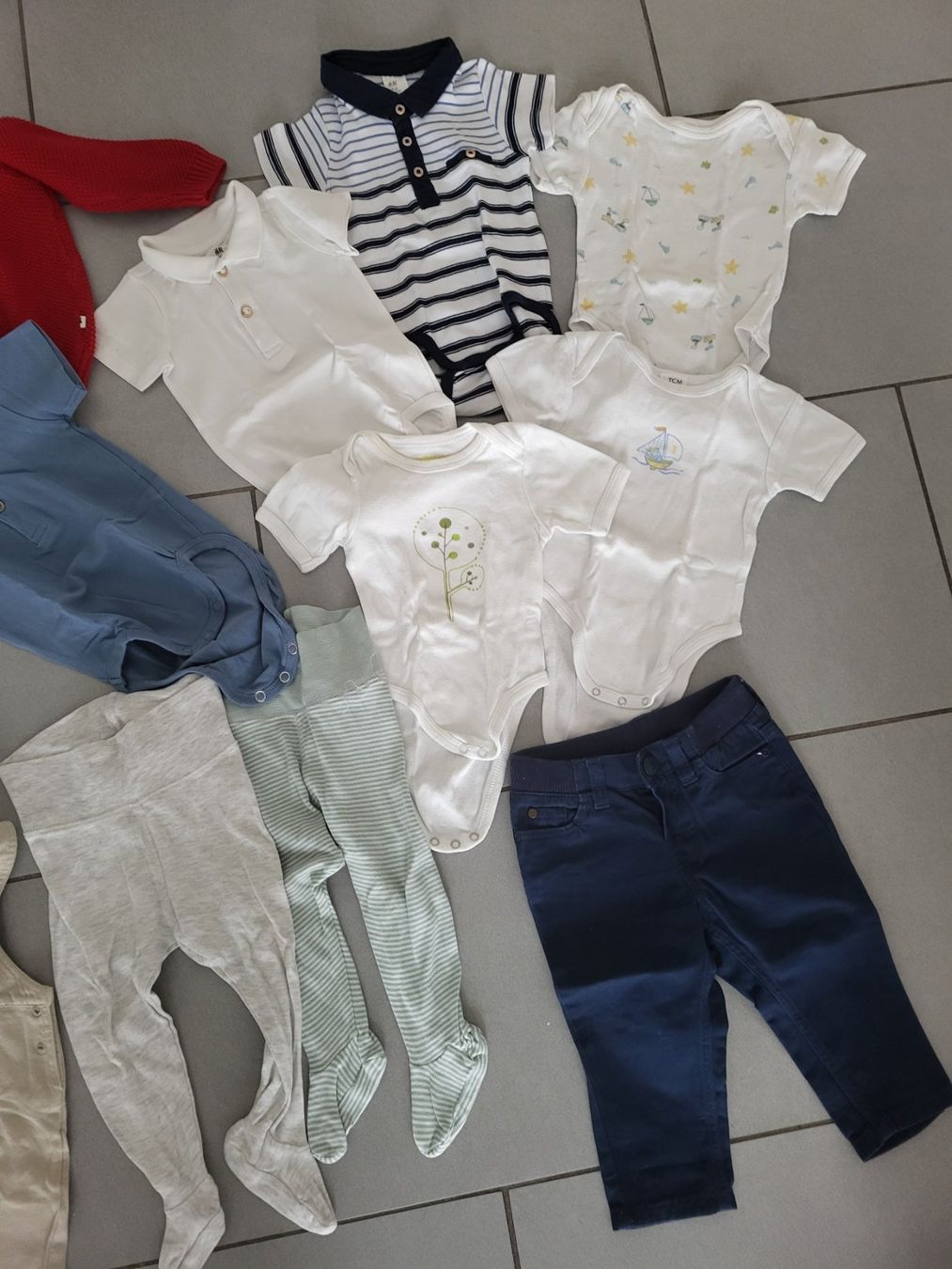 C&A Kleiderpakete & -sets: Kleidepacket gr. 68 Sommer Top Zustand – Gebraucht aus Boswil von i12i 2