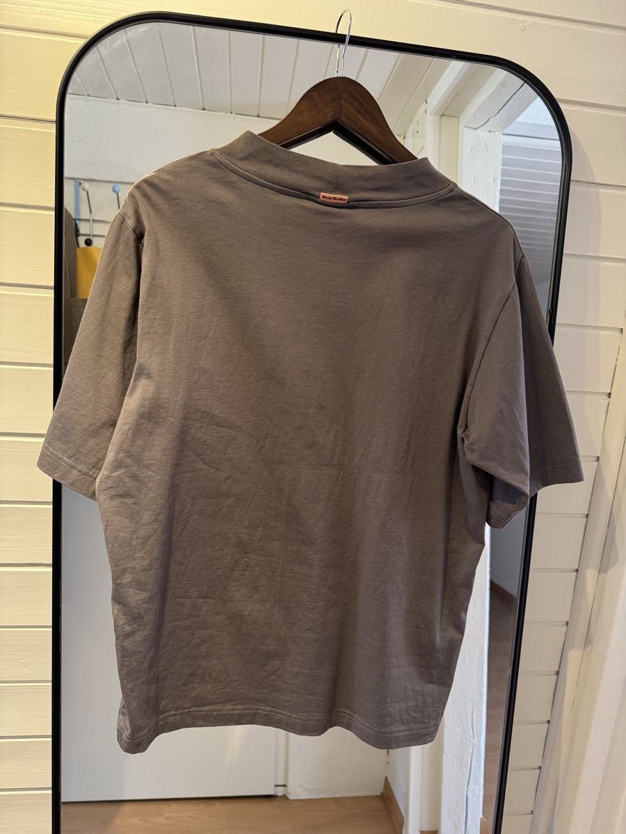 Acne Studios T-shirts: Acne Boxy T-shirt Gr. S – Neuf (Voir description) à Zürich par zhk5 2