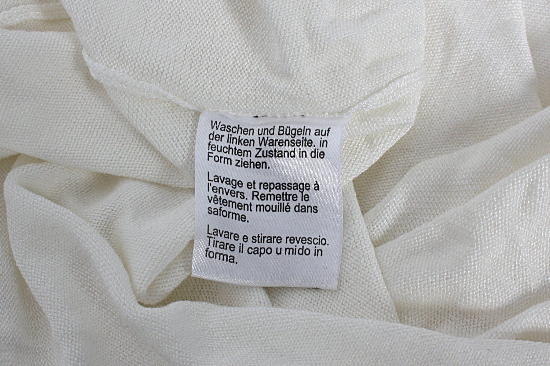 Pulls & Sweat-shirts: Weisser Pullover – D'occasion à Zollikofen par Restwert_Zollikofen 5
