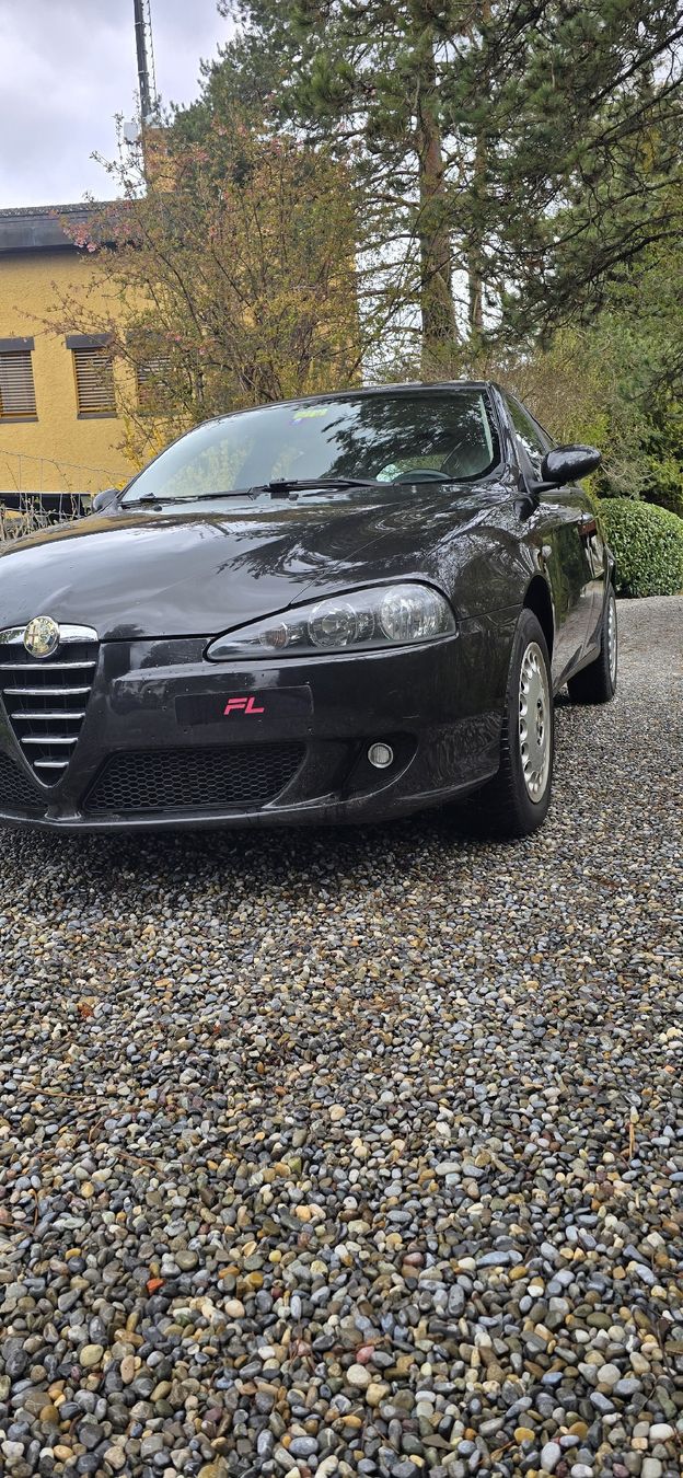 Alfa Romeo Automobili: Alfa Romeo 147 2.0TS – Usato da Zwillikon venduto da dri_t2pw