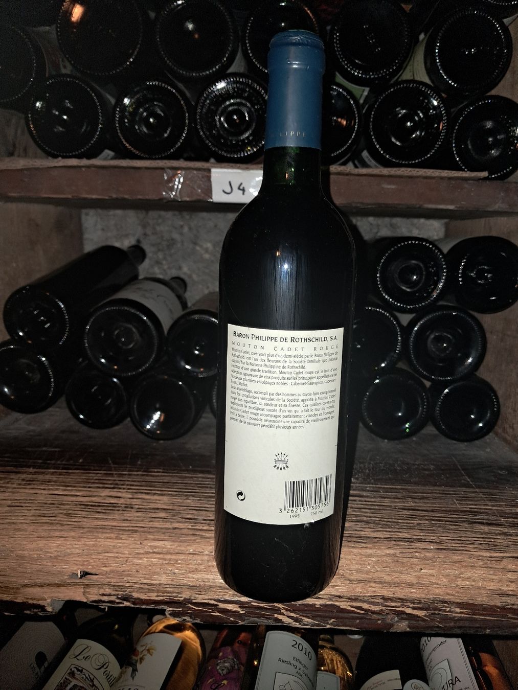 Vino: Mouton Cadet Bordeaux Rouge 1995 – Nuovo e nell'imballaggio originale da Le locle venduto da juliensaran 2