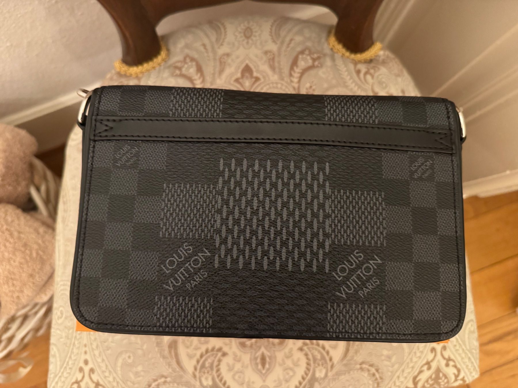 Louis Vuitton Borse: Louis Vuitton Studio Bag Damier Graphite 3D – Usato da Lausanne venduto da sjc_8xtb 3