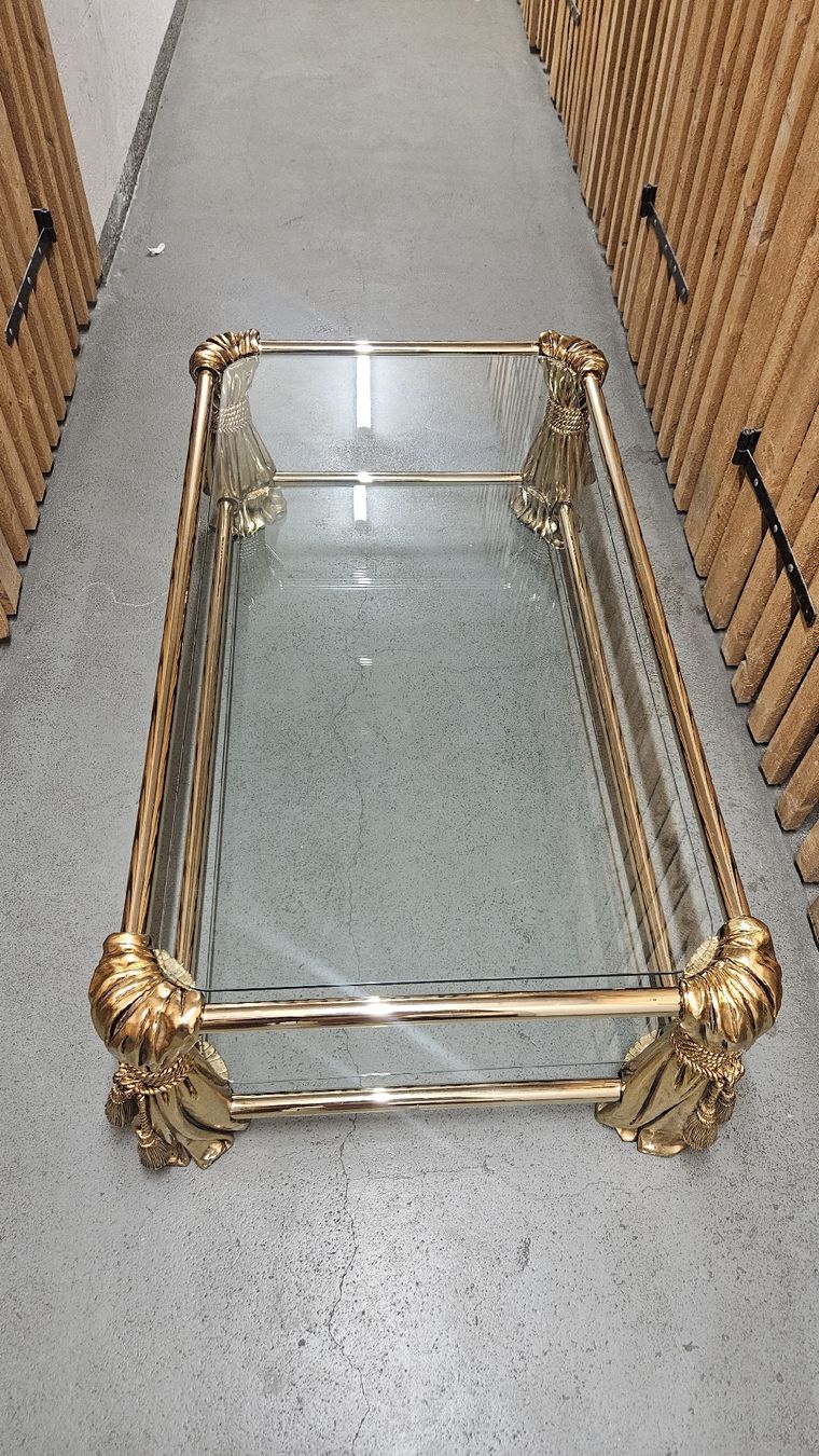 Tavoli: Goldener Hollywood Regency Couchtisch 70er – Usato da Rapperswil SG venduto da liivea 2