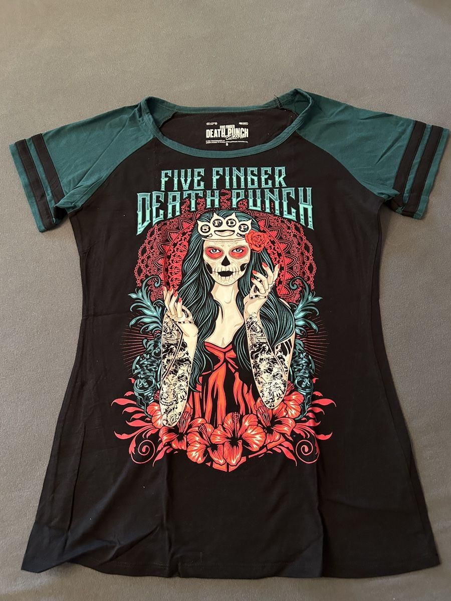 T-Shirts: Five Finger Death Punch T-Shirt – Gebraucht aus Tägerschen von Tommylee88