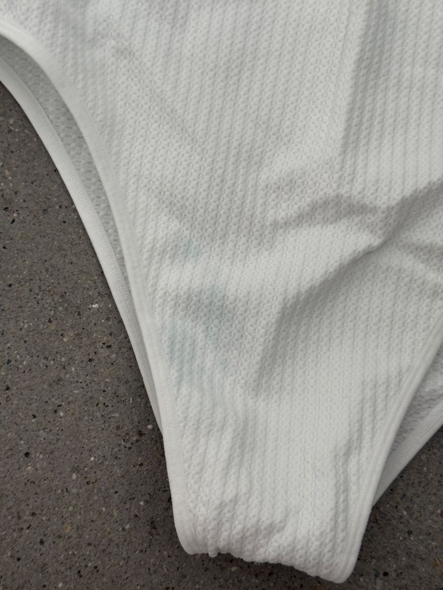 Zara Top: Body Zara Rippstrick Weiss Grösse M-L  – Nuovo (secondo la descrizione) da Zürich venduto da iva_iva 3