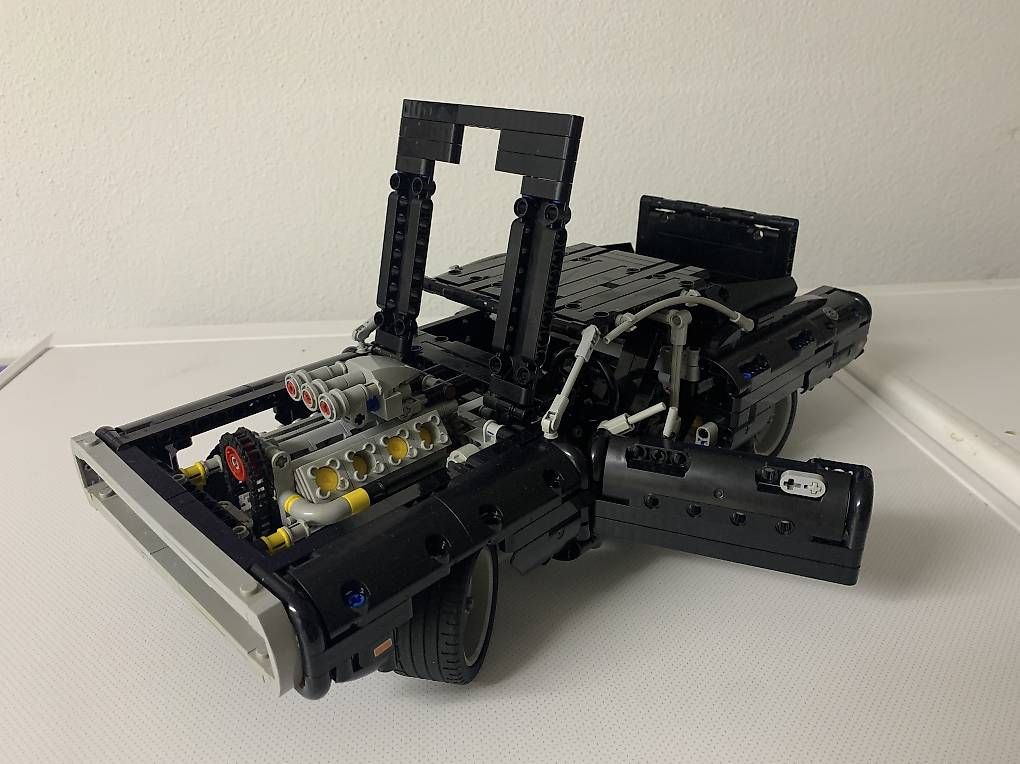 Lego Baukästen: LEGO TECHNIC SET 42111 Dom's Dodge Charger – Gebraucht aus Zunzgen von Viper79 1