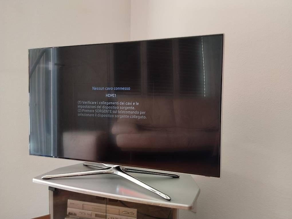 Appareils TV: Televisore Samsung – D'occasion à Locarno par gpi_d7gw
