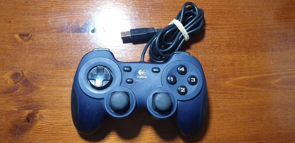 Logitech Dual Action PC Controller (Gebraucht) in Geneve für CHF 13 ...