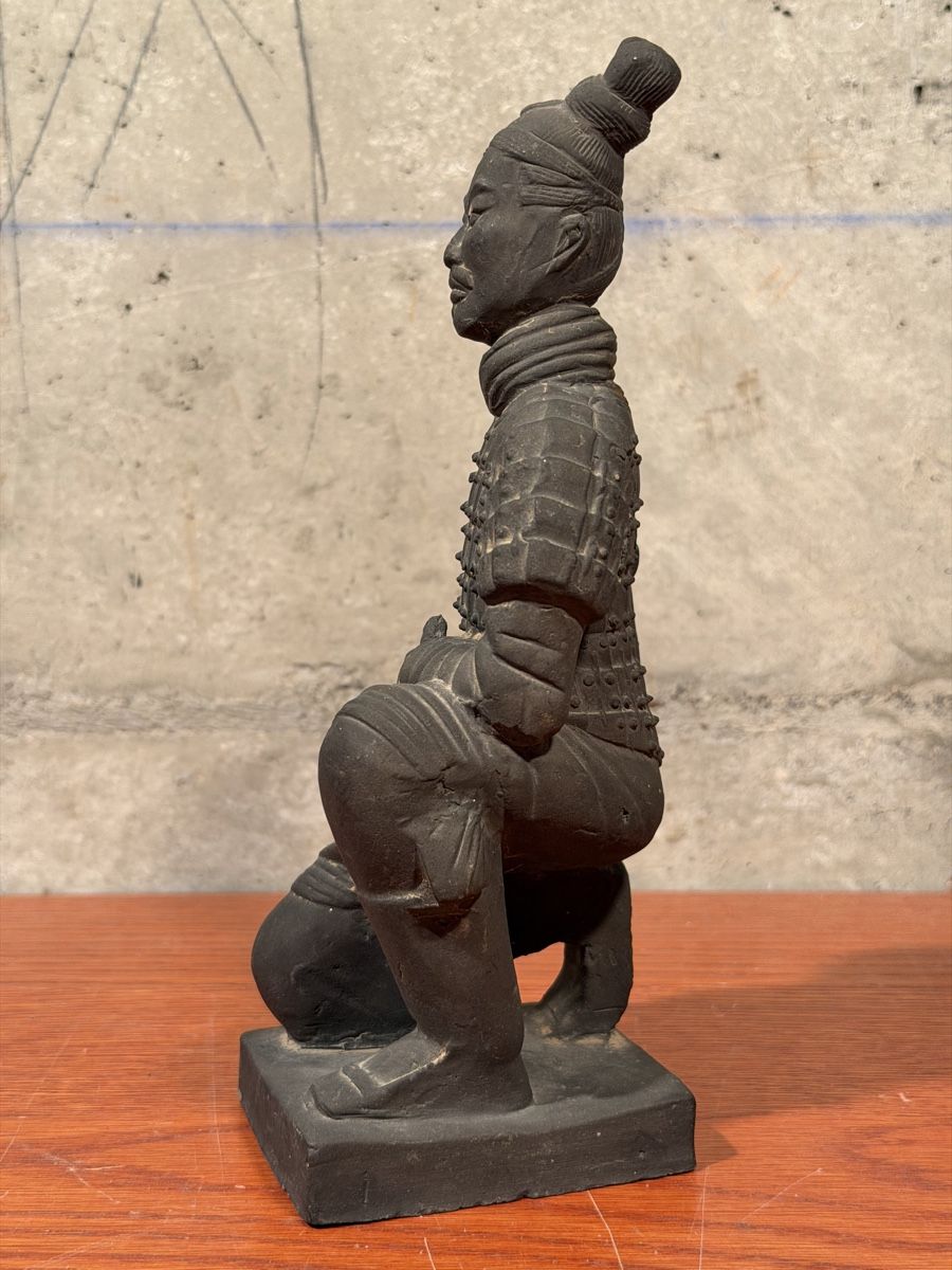 Statuette: Terracotta Army Warrior Statue - Ancient China – Usato da Lausanne venduto da vas_cdb2 1