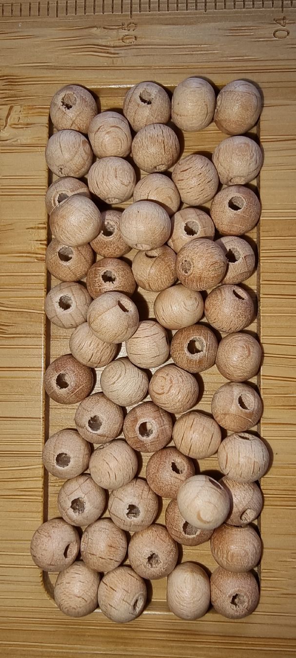 Perle (finte): Holz Perlen Buche 8mm, 50 Stück – Nuovo e nell'imballaggio originale da Menziken venduto da Mirager