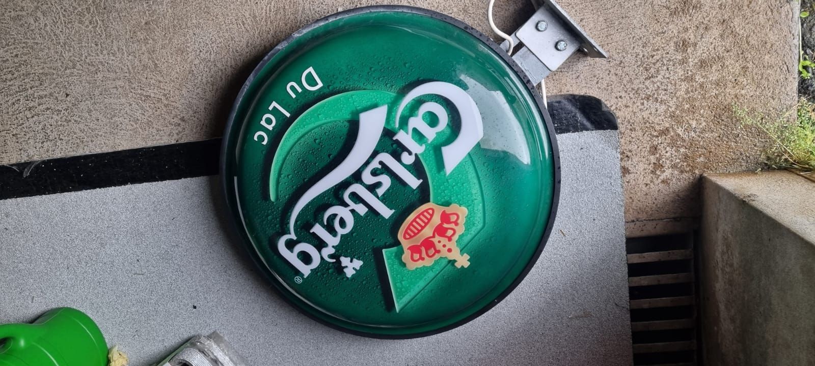 Insegne: Carlsberg Leuchtreklame Aushängeschild, Durchmesser 75cm – Usato da Wädenswil venduto da Jsi.Z01 4