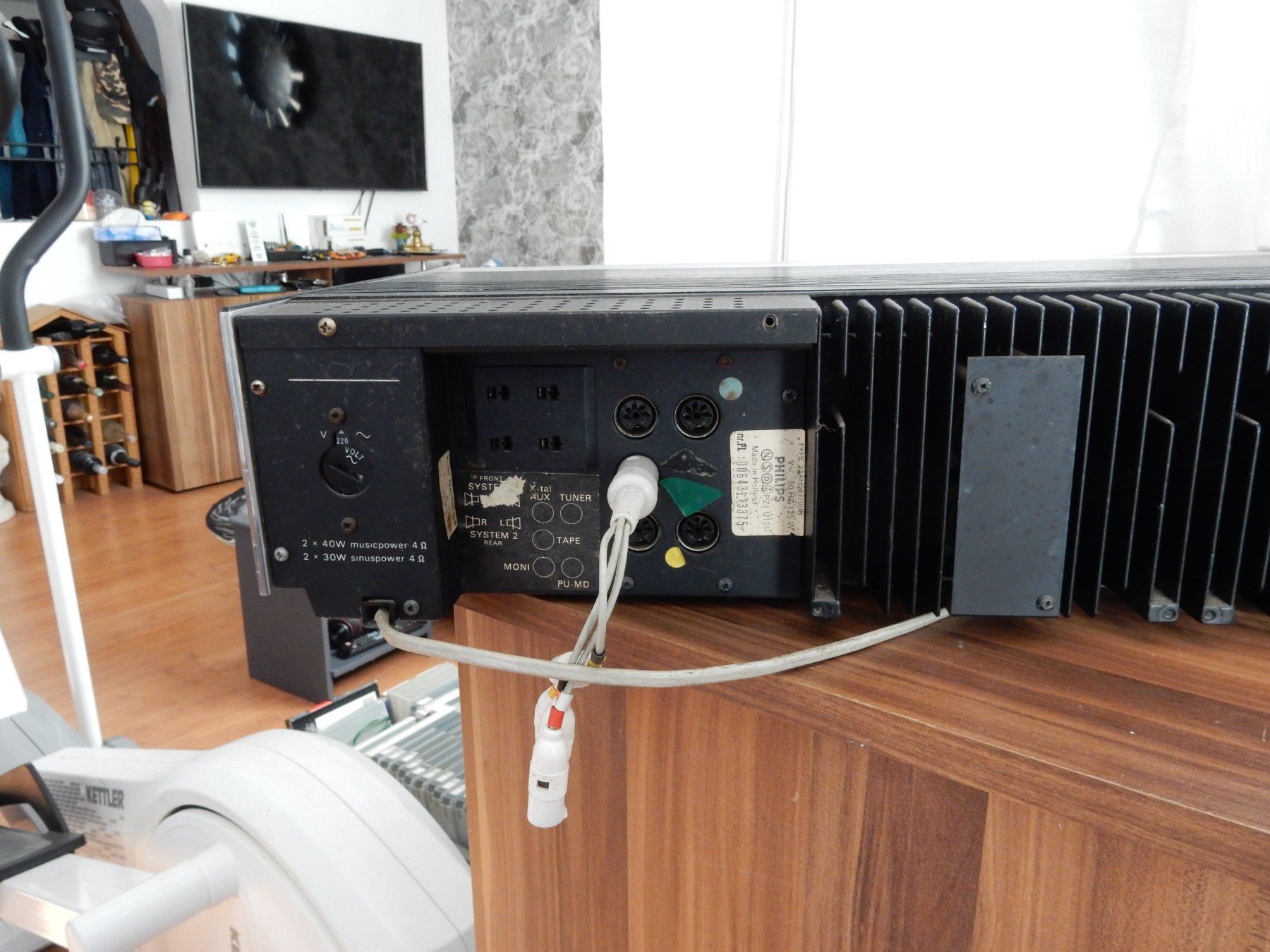 Philips Amplificateurs: Philips 561 Verstärker ein Oldi – D'occasion à Balsthal par Subaru11 7