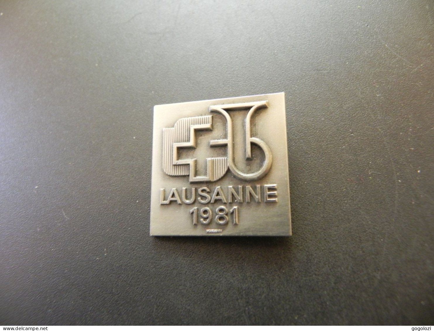 Spille & Fermagli: Insigne Musique Lausanne 1981 – Usato da Biel/Bienne venduto da Gogolozi
