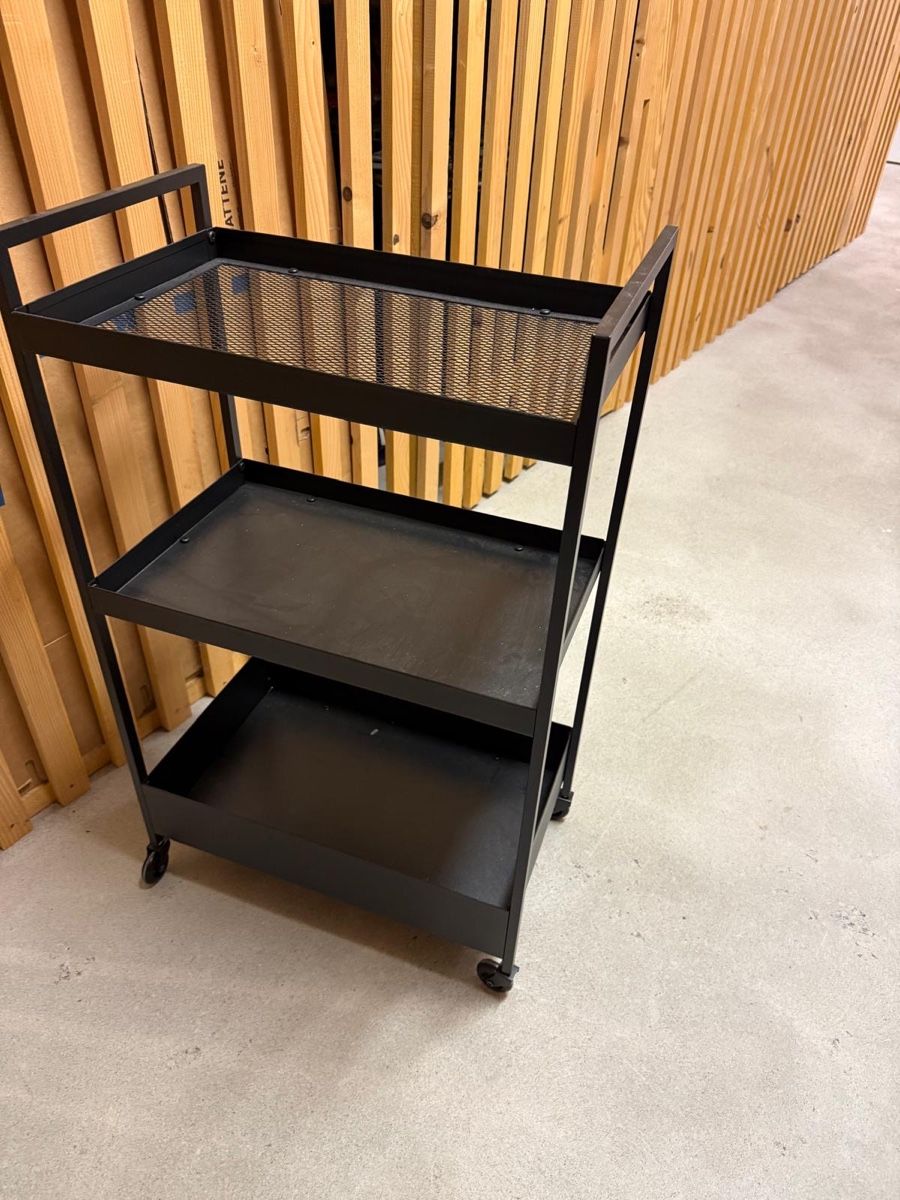 Ikea Komplettküchen: Servierwagen schwarz – Neu (gemäss Beschreibung) aus Rümlang von G_Rohrer 1